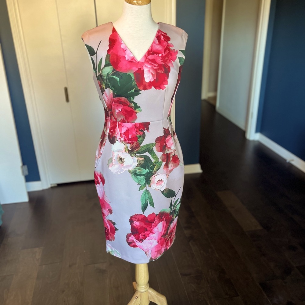 Calvin Klein Bodycon quality polyester fabric